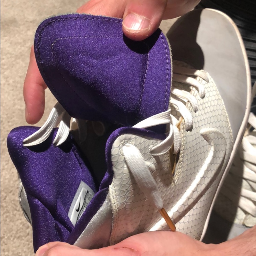 Nike gray sneakers - Picture 8 of 8